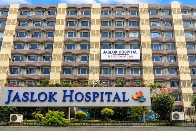 Foto yang mewakili Jaslok Hospital